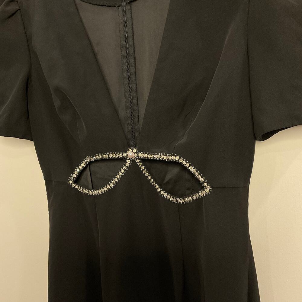 Ieena for Mac Duggal Black Embellished Cutout Gown - Picture 5 of 9